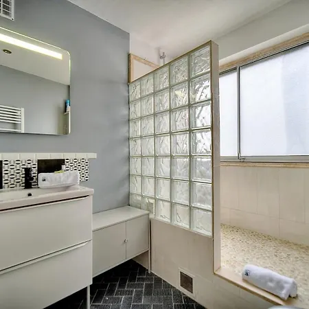 Immogroom - Cosy - California - Close To Everything Apartment